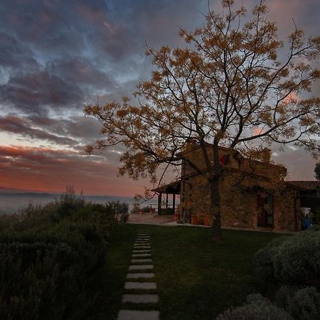 Piccolo Relais Galletto Di Marzo Spa E Relax Solo Per Due Paciano Exterior photo