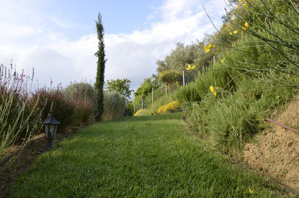 Piccolo Relais Galletto Di Marzo Spa E Relax Solo Per Due Paciano Exterior photo