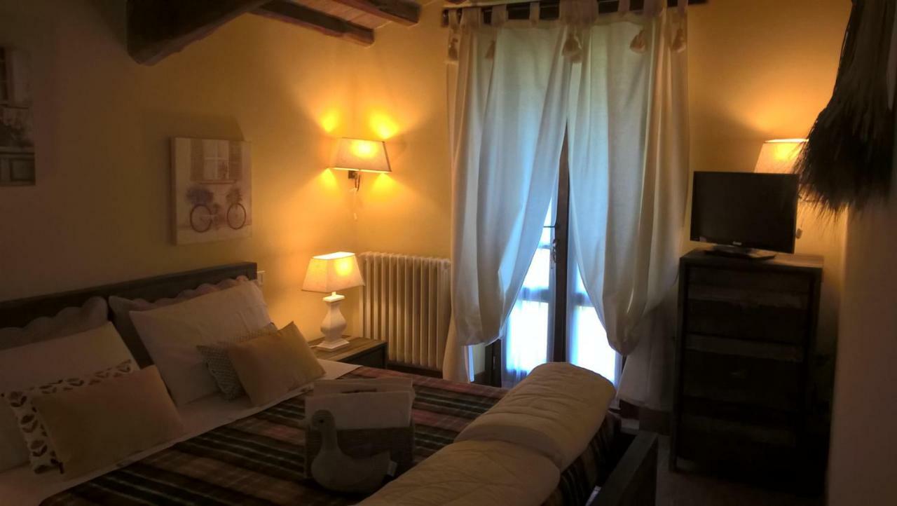 Piccolo Relais Galletto Di Marzo Spa E Relax Solo Per Due Paciano Exterior photo